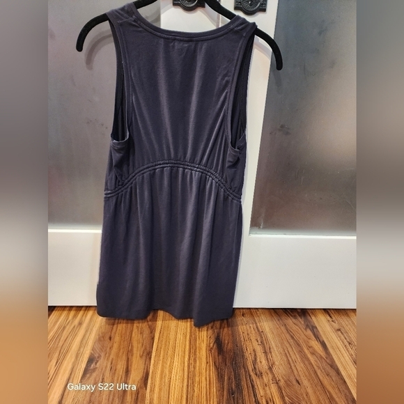 Athleta Air Cinch sleeveless Tank- top - Picture 3 of 7